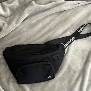 Lululemon Fanny pack